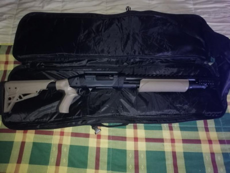 Hola! Vendo mi mossberg 500 ati 12/76 5+1 cartuchos comprada el año pasado en perfecti estado por que 01