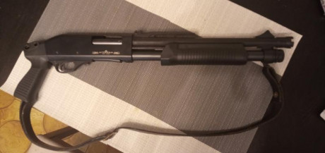 Vendo escopeta Stinger Tactical cal. 12/76 cañón de 36 cm.

No cambios, solo venta.

Totalmente nueva 00