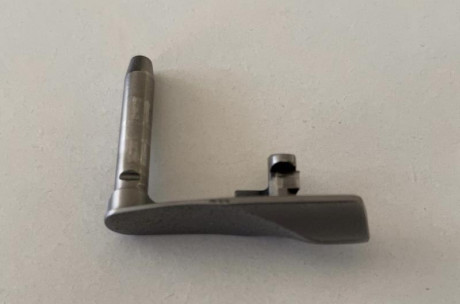 Hola:

Busco Sig Sauer P210 averiada o que no funcione.
Un saludo 30