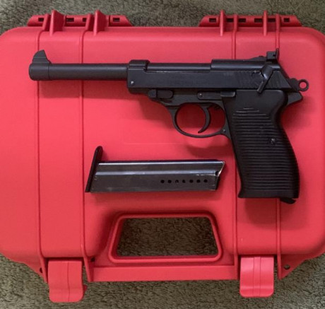 Pistola rema cal 22. A pesar de sus años esta nueva, no tiene más que unos 20 disparos . Único dueño. 01
