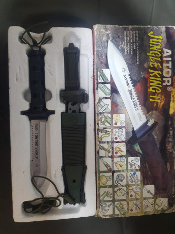 Se vende JKII Inox años 80s. Nuevo, en su caja.
Precio 150€ 00