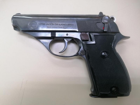 Vendo Pistola Astra Modelo Constable del calibre 9 corto con un cargador. Muy cuidada. Para guiar con 02