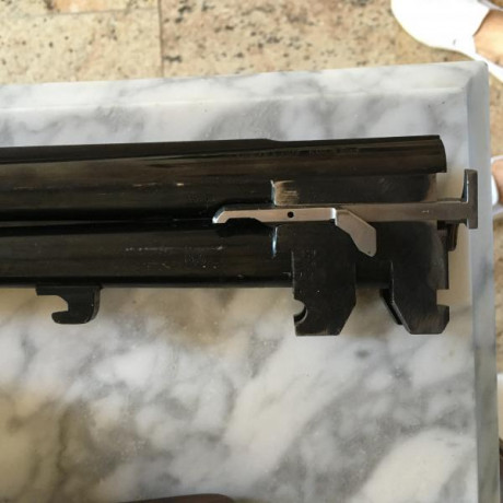 Buenas, por fallecimiento de un compañero, se vende escopeta superpuesta, en perfecto estado y prácticamente 11