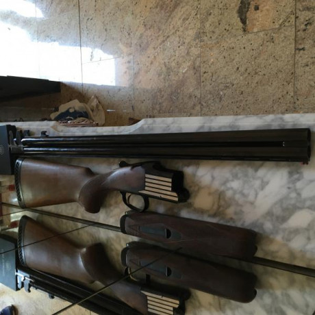 Buenas, por fallecimiento de un compañero, se vende escopeta superpuesta, en perfecto estado y prácticamente 22