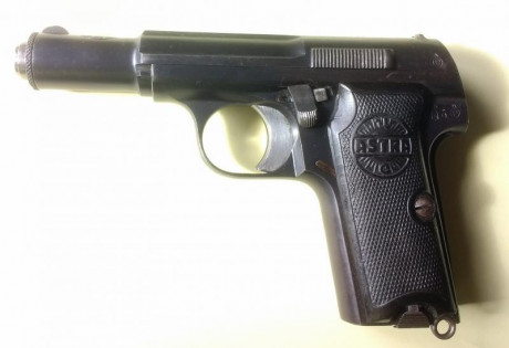 Se vende Astra 300, guiada en "F" 
Dos cargadores, baqueta y caja original.
Se puede ver y probar 00