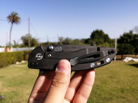 Vendo esta navaja de Rick Hinderer, modelo XM-18, hoja de 3.5" en Black DLC, con caja y accesorios.
400€+envío.

619805255 00