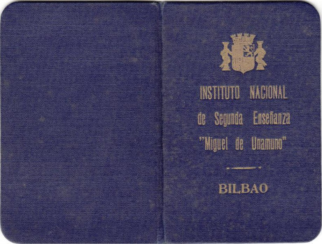  EN RECUERDO Y HOMENAJE A LOS QUE YA NO ESTÁN. 

Si pones en  GOOGLE   PASAPORTES EN LA MEMORIA  da igual 131