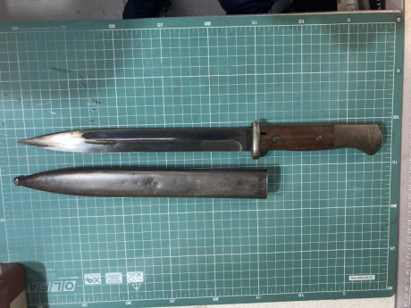 Se vende bayoneta y funda con números coincidentes.
150 € mas portes.
Se encuentra en Barcelona.
Un saludo 30