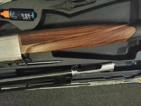 Se cambia por rifle de caza de mi interés,en similar estado,antiguedad y precio de nuevo que mi escopeta.Apenas 22