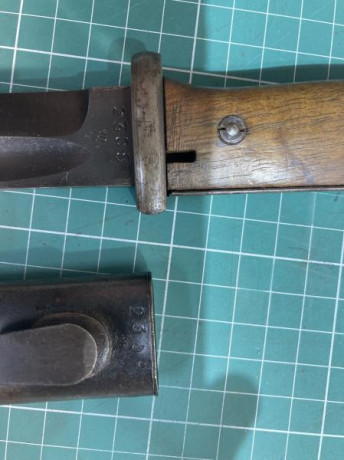 Se vende bayoneta y funda con números coincidentes.
150 € mas portes.
Se encuentra en Barcelona.
Un saludo 51