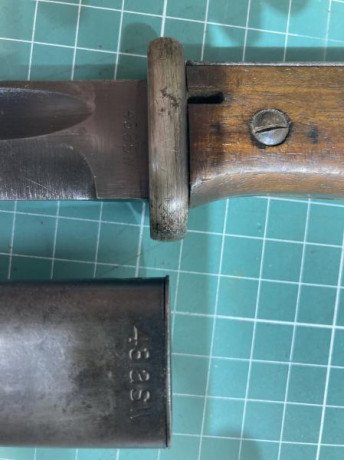 Se vende bayoneta y funda con números coincidentes.
150 € mas portes.
Se encuentra en Barcelona.
Un saludo 50