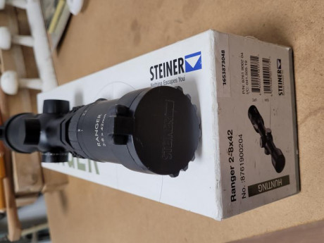 Vendo visor Steiner Ranger 2-8x42 .
 Retícula 4A con punto rojo en el centro regulable en intensidad. 01