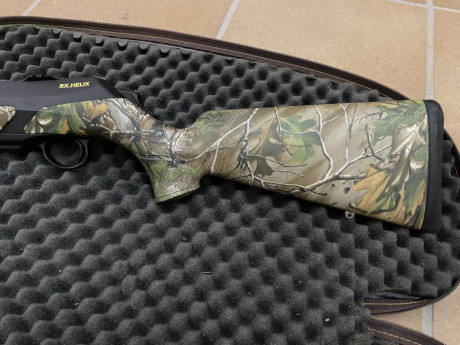 Vendo un Merkel Helix calibre 300wm, camuflaje Realtree, sin visor.
Comprado nuevo.
Estado como nuevo 00