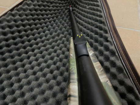 Vendo un Merkel Helix calibre 300wm, camuflaje Realtree, sin visor.
Comprado nuevo.
Estado como nuevo 20