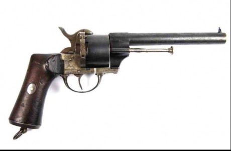 Arma original, en buen estado de conservación.
Lástima que no se fabriquen réplicas, de este sistema de 31