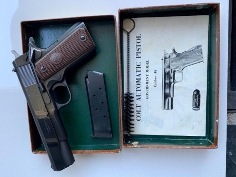 Vendo COLT GOVERNMENT, cal. 45 ACP, en PERFECTO ESTADO (con mínimas marca de uso).
Pistola icónica de 00