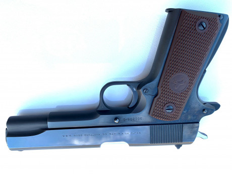 Vendo COLT GOVERNMENT, cal. 45 ACP, en PERFECTO ESTADO (con mínimas marca de uso).
Pistola icónica de 12