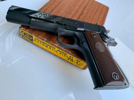 Vendo COLT GOVERNMENT, cal. 45 ACP, en PERFECTO ESTADO (con mínimas marca de uso).
Pistola icónica de 11