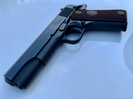Vendo COLT GOVERNMENT, cal. 45 ACP, en PERFECTO ESTADO (con mínimas marca de uso).
Pistola icónica de 22