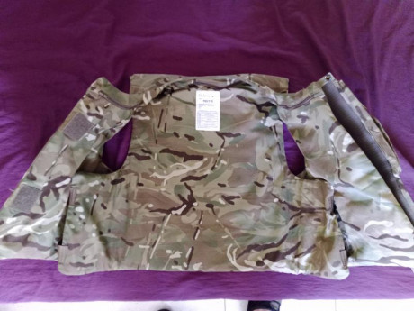 Se vende chaleco britanico antifrgmentos nuevo con proteccion balistica talla m  con envio incluido un 10