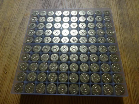 Muy buenas,

Vendo lote de vainas del .45 ACP con 1 tiro, pasadas por Tumbler y compuesto por 100 vainas 00