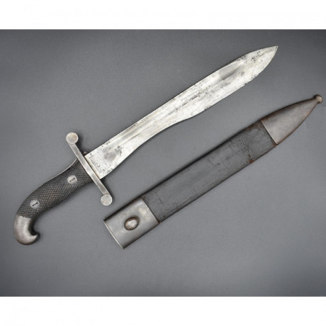 Buenas tardes.
Estoy interesado en comprar un machete español de artilleria mod. 1907 con funda y en estado 00