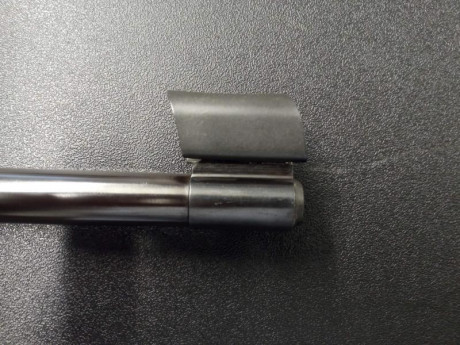 VENDO CARABINA BRNO 451. 

CALIBRE .22 LR. CON ADAPTADOR PARA ROSCA ROSCA ½” UNF EN LA PUNTA.
REGULABLE 32