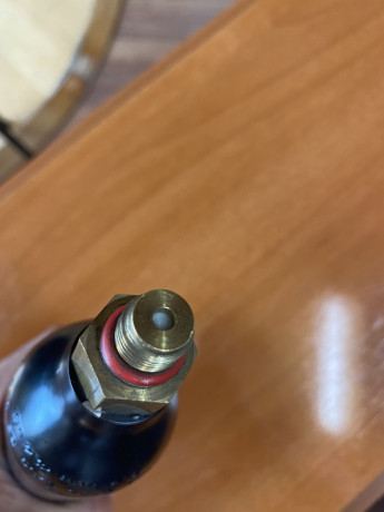 En buen estado. PRECIO 39€. Tiene una pequeña fuga de aire, solo haría falta cambiar las juntas. 00