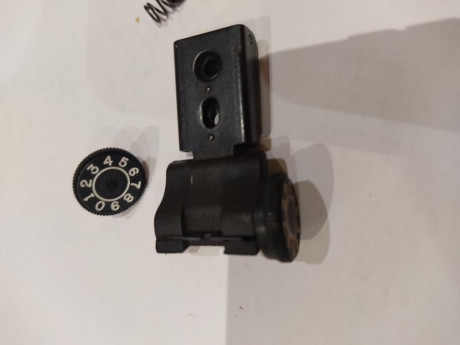 Un saludo.
Pues como pone el enunciado. Compro alza de una Norica 92 o Norica Europa, son la misma para 01
