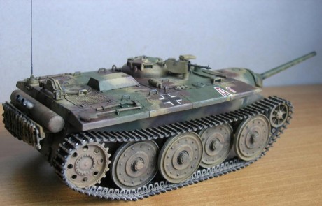 Abro este hilo ya que no puedo trasladar el de maquetas en conversación general, y porque pretendía dar 21