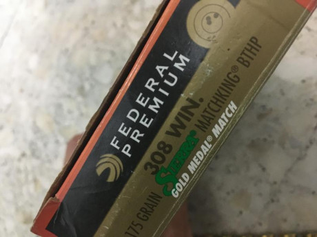 Vendo 300 vainas Federal único uso con carga original, van con el pistón percutido y laca originales, 01