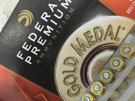 Vendo 300 vainas Federal único uso con carga original, van con el pistón percutido y laca originales, 00