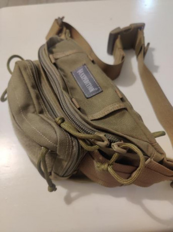 En perfecto estado. Poquísimo uso. Máxima calidad, cordura gruesa. Precio 55 euros  envio aparte. Está 01