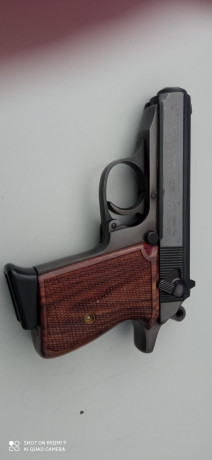Vendo pistola S&W modelo PPK calibre 9 mm corto, pistola echa por S&W reedición de la mitica walther 01