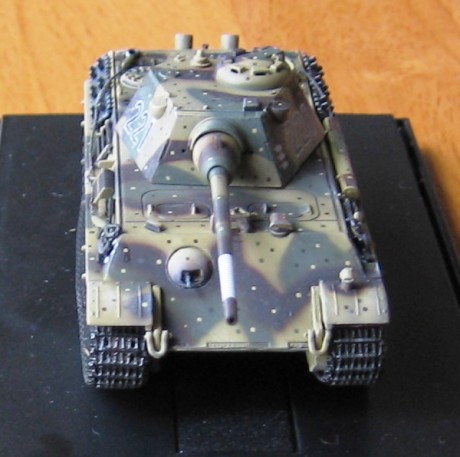 Abro este hilo ya que no puedo trasladar el de maquetas en conversación general, y porque pretendía dar 141