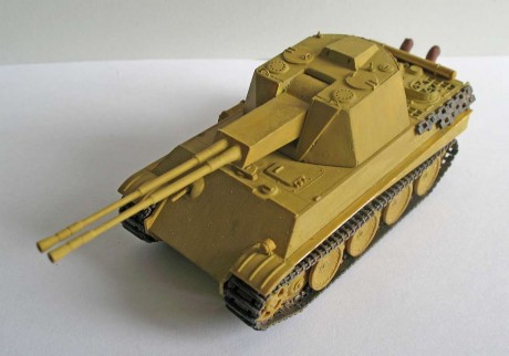 Abro este hilo ya que no puedo trasladar el de maquetas en conversación general, y porque pretendía dar 170