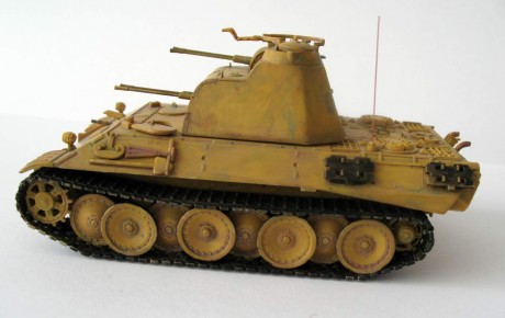 Abro este hilo ya que no puedo trasladar el de maquetas en conversación general, y porque pretendía dar 00
