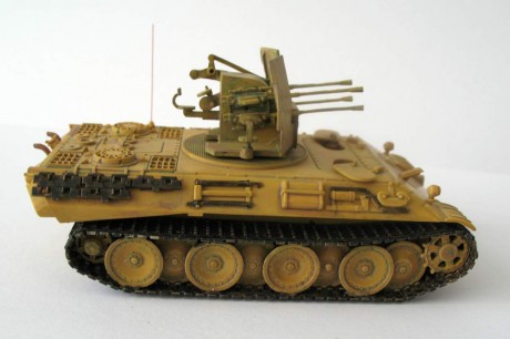 Abro este hilo ya que no puedo trasladar el de maquetas en conversación general, y porque pretendía dar 10