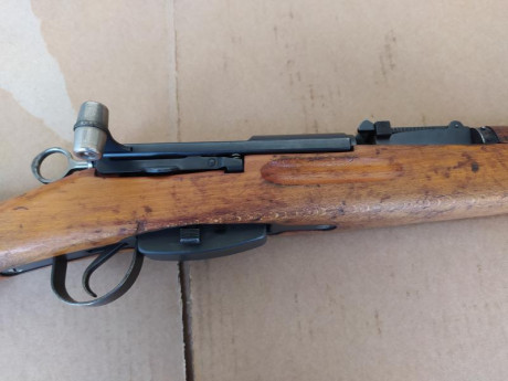 Vendo fusil suizo SCHMIDT RUBIN K31. Calibre 7,5x55, con un cargador extraíble de 6 cartuchos. En buen 01