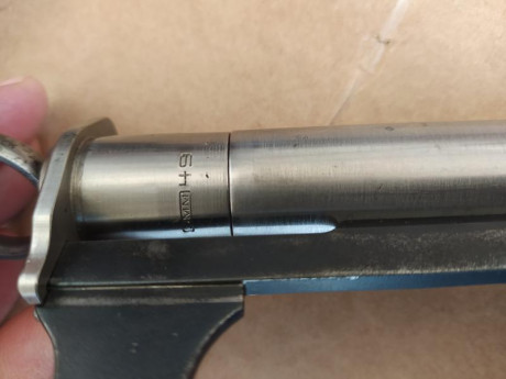 Vendo fusil suizo SCHMIDT RUBIN K31. Calibre 7,5x55, con un cargador extraíble de 6 cartuchos. En buen 30