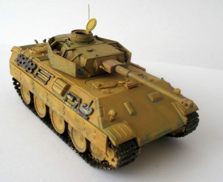 Abro este hilo ya que no puedo trasladar el de maquetas en conversación general, y porque pretendía dar 10