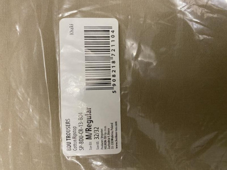 Pantalon NUEVO, Helikon BDU RIPSTOP en camel. 

Solo me lo he probado, es una talla M pero me viene un 02