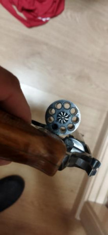 Revolver Astra modelo Cadix 6" cal.22 lr.
Guiado en F
Perfecto estado
Está en Madrid
Precio 100
Atiendo 02