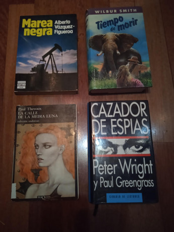 Vendo estas ocho novelas de espionaje y acción.
18 euros por las ocho con envió incluido.
 1633364867213.jpg 01