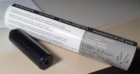 Vendo moderador Lobo corto en su caja original. Viene marcado como calibre .177/.22 (4'5/5'5mm)

Dimensiones 01