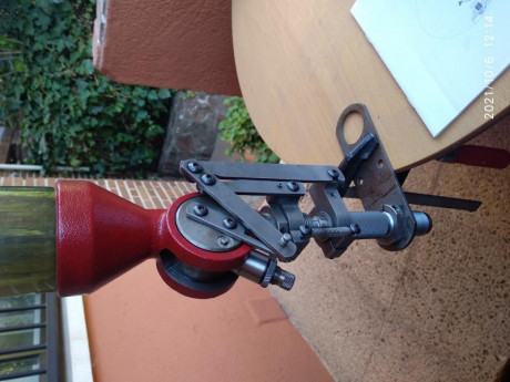 Vendido      dosificador pólvora jornady válido para prensa o para banco trae los dos sistemas con dos 02