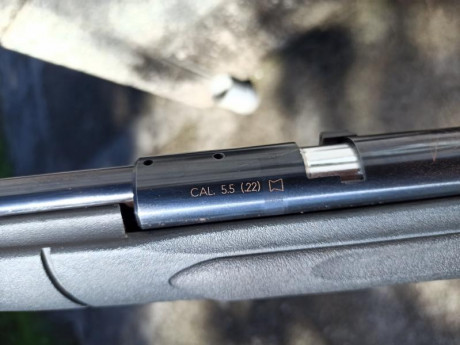 Hola, vendo gamo cfx en calibre 5.5, le falta el alza y el punto de mira. Esta en buen estado con algunas 01