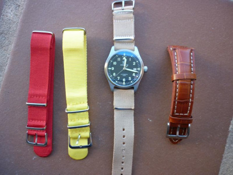 Vendo este reloj Steeldive Pilot, caja de 39mm, monta una maquinaria automática japonesa Seiko NH35,WaterResist 02
