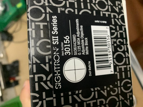 VENDIDO  visor Sightron SII 36x42, anillas warne maxima desmontables y nivel incluídas. 330€, portes incluidos!. 00