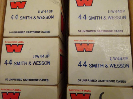 Vendidas las 450 vainas Winchester nuevas del .44 Smith&Wesson Special en sus envases originales, 02